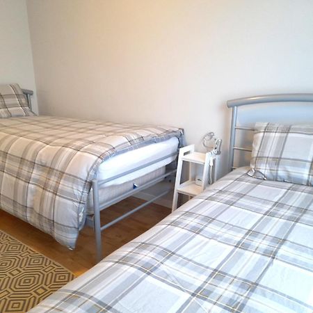 Excellent Location - City Centre - Parking - 4 Beds -2 Bedrooms Belfast Exteriér fotografie