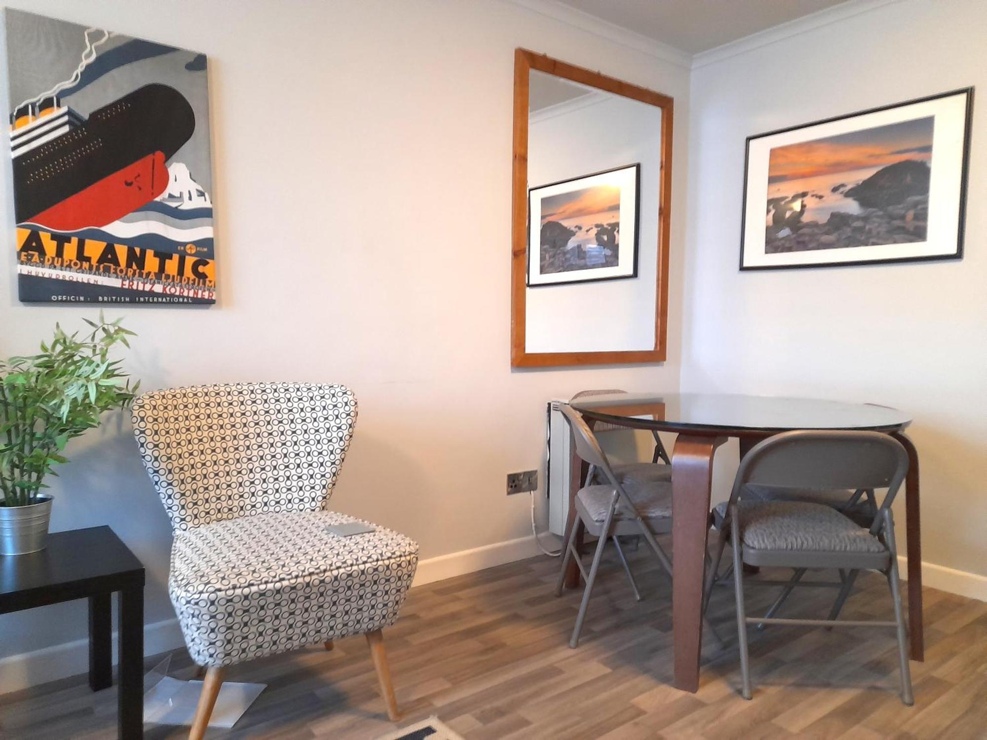Excellent Location - City Centre - Parking - 4 Beds -2 Bedrooms Belfast Exteriér fotografie