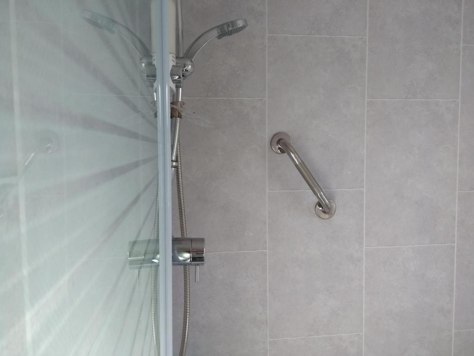 Excellent Location - City Centre - Parking - 4 Beds -2 Bedrooms Belfast Exteriér fotografie