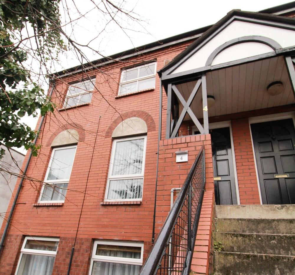 Excellent Location - City Centre - Parking - 4 Beds -2 Bedrooms Belfast Exteriér fotografie