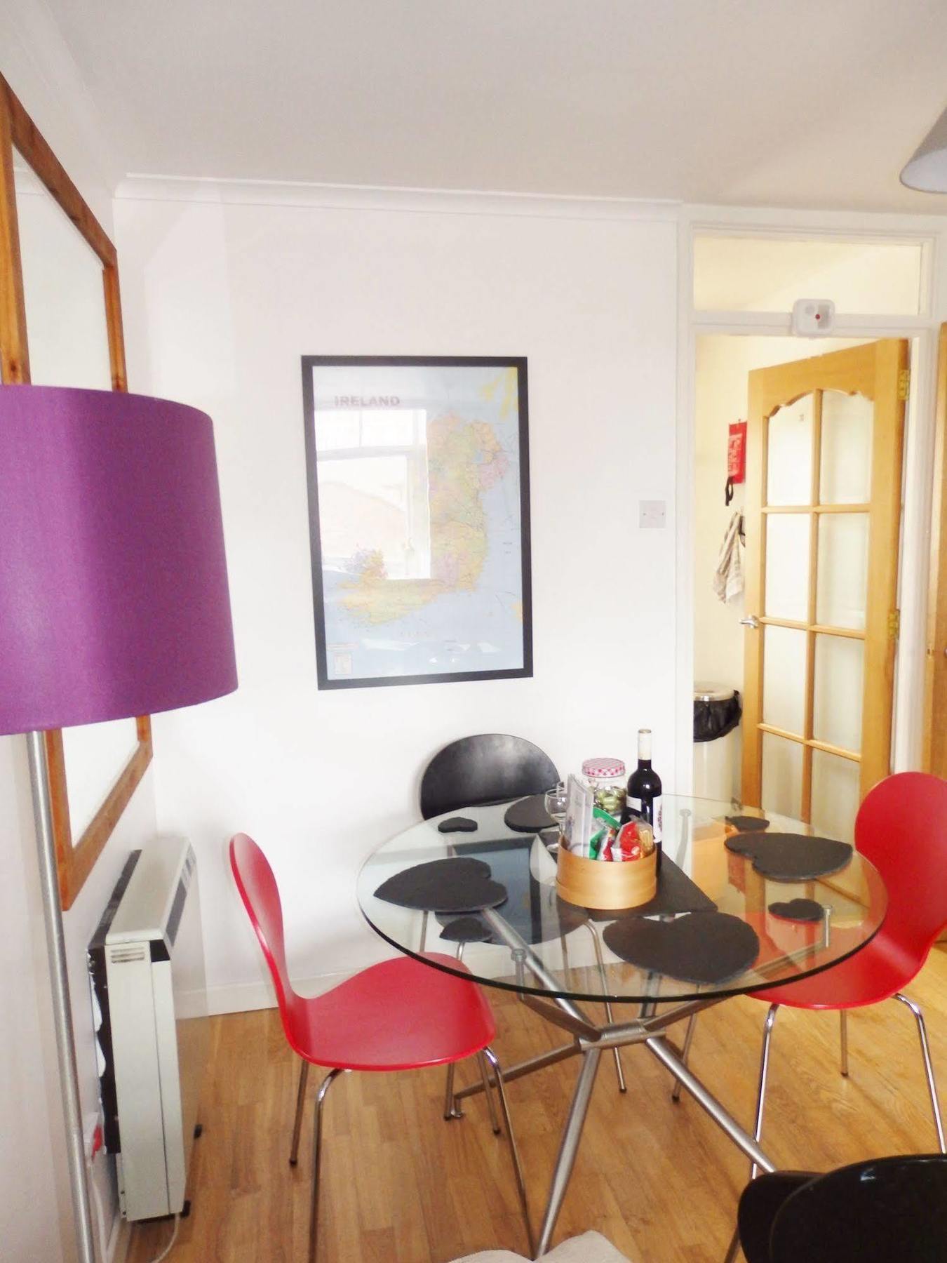 Excellent Location - City Centre - Parking - 4 Beds -2 Bedrooms Belfast Exteriér fotografie